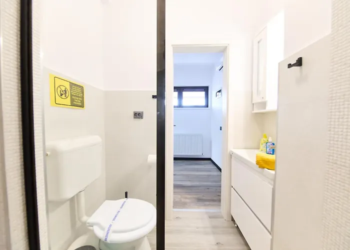 Old Town Oasis - Ap 10